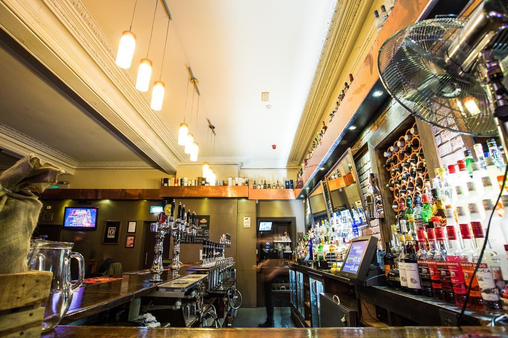 The Duke Of Edinburgh Hotel & Bar Barrow-in-Furness Exterior foto